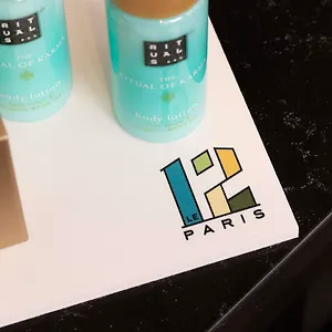 Le 12 Parigi